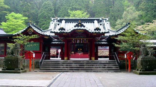 Whispers of the Kami: Exploring the Sacred Beauty of Shinto Shrines