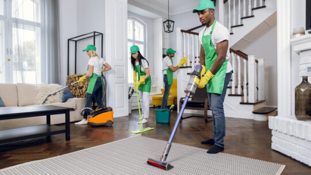 Sparkling Spaces: Transform Your Home with These House Cleaning Hacks!